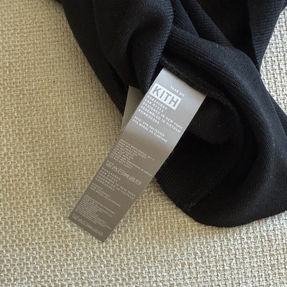 Kith Womens Cropped Mulberry Tee in black size L fits like M - Picture 4 of 5